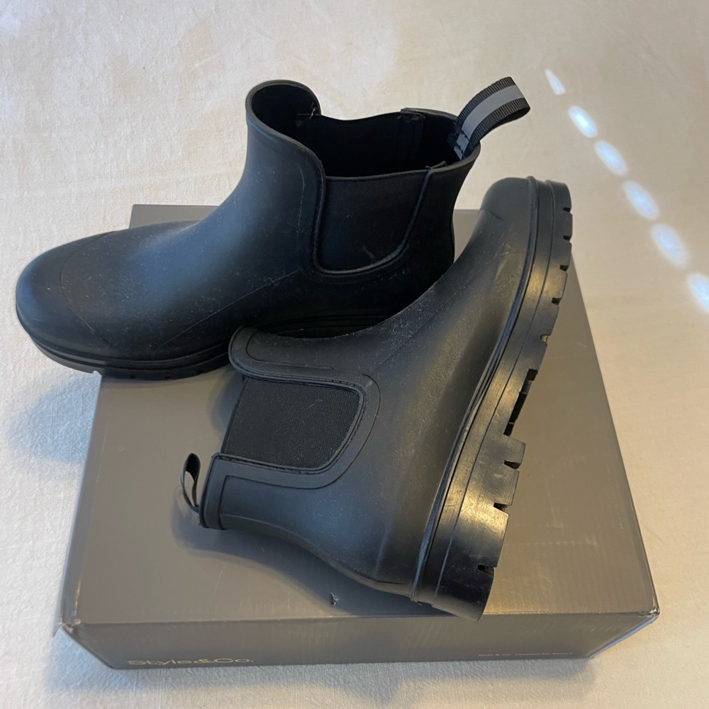 Black Women's Winter & Rain Boots